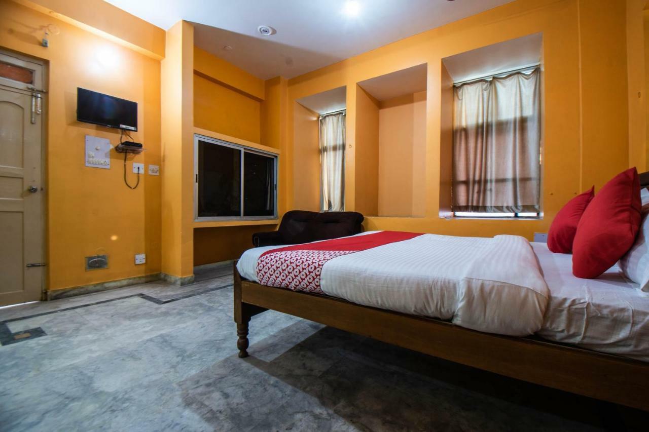 Oyo 29792 Piyush Hajipur Hotel Esterno foto